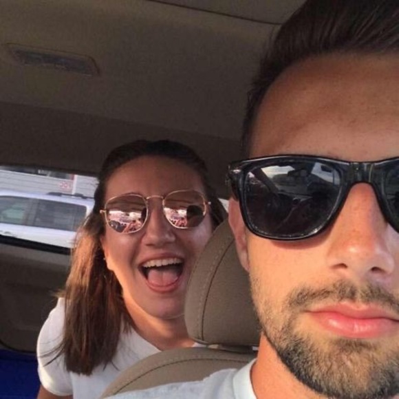 Meet your Posher, Liz - Picture 1 of 1